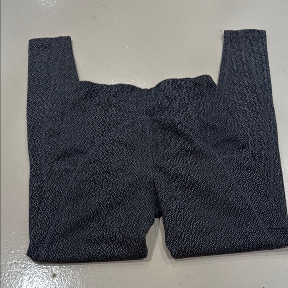 C9 by Champion Women's Black and Gray Leggings 2 pairs Size Small pockets - Picture 4 of 13